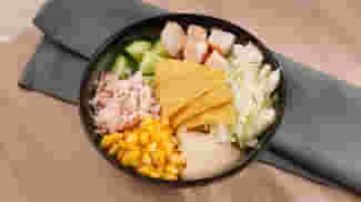 Блюдо Салат крабовый с курицей меню Spoke Салат крабовый с курицей от Spoke, Тюмень